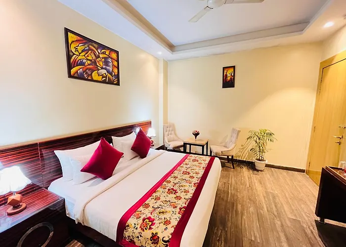 Hotel Banz Near Indira Gandhi Airport Delhi