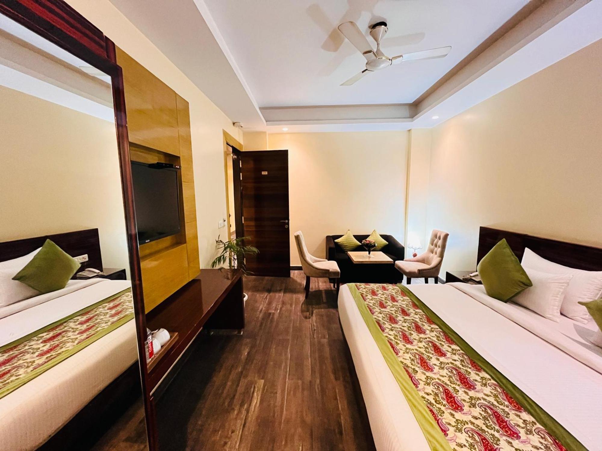 Banz Near Indira Gandhi Airport Delhi Hotel New Delhi